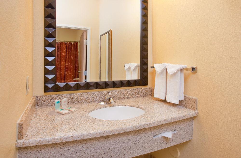 Springhill Suites Tempe At Arizona Mills Mall Zewnętrze zdjęcie